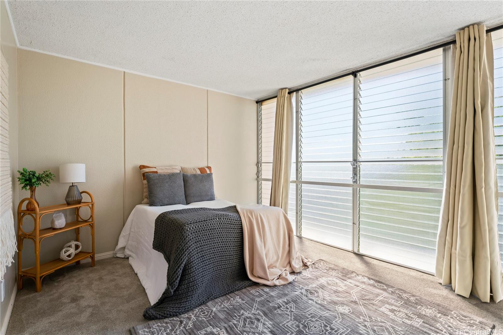 95-2031 Waikalani Place  Unit D906