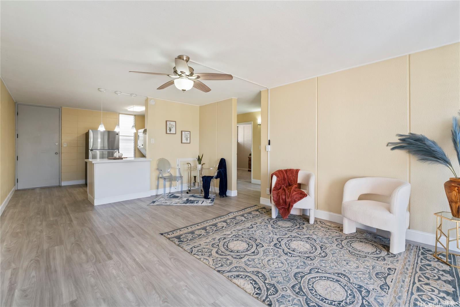 95-2031 Waikalani Place  Unit D906