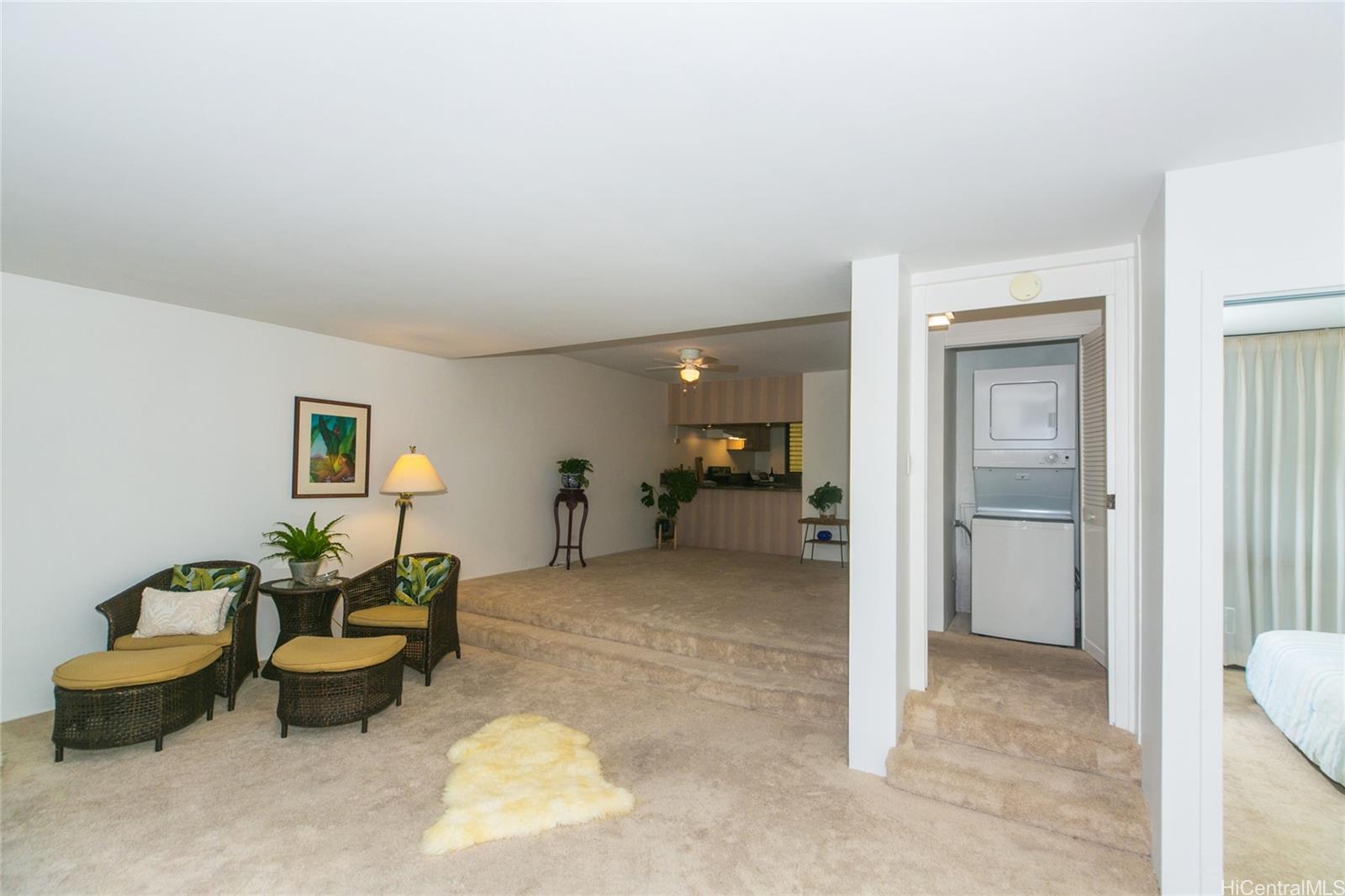 521 Hahaione Street  Unit 2/1F
