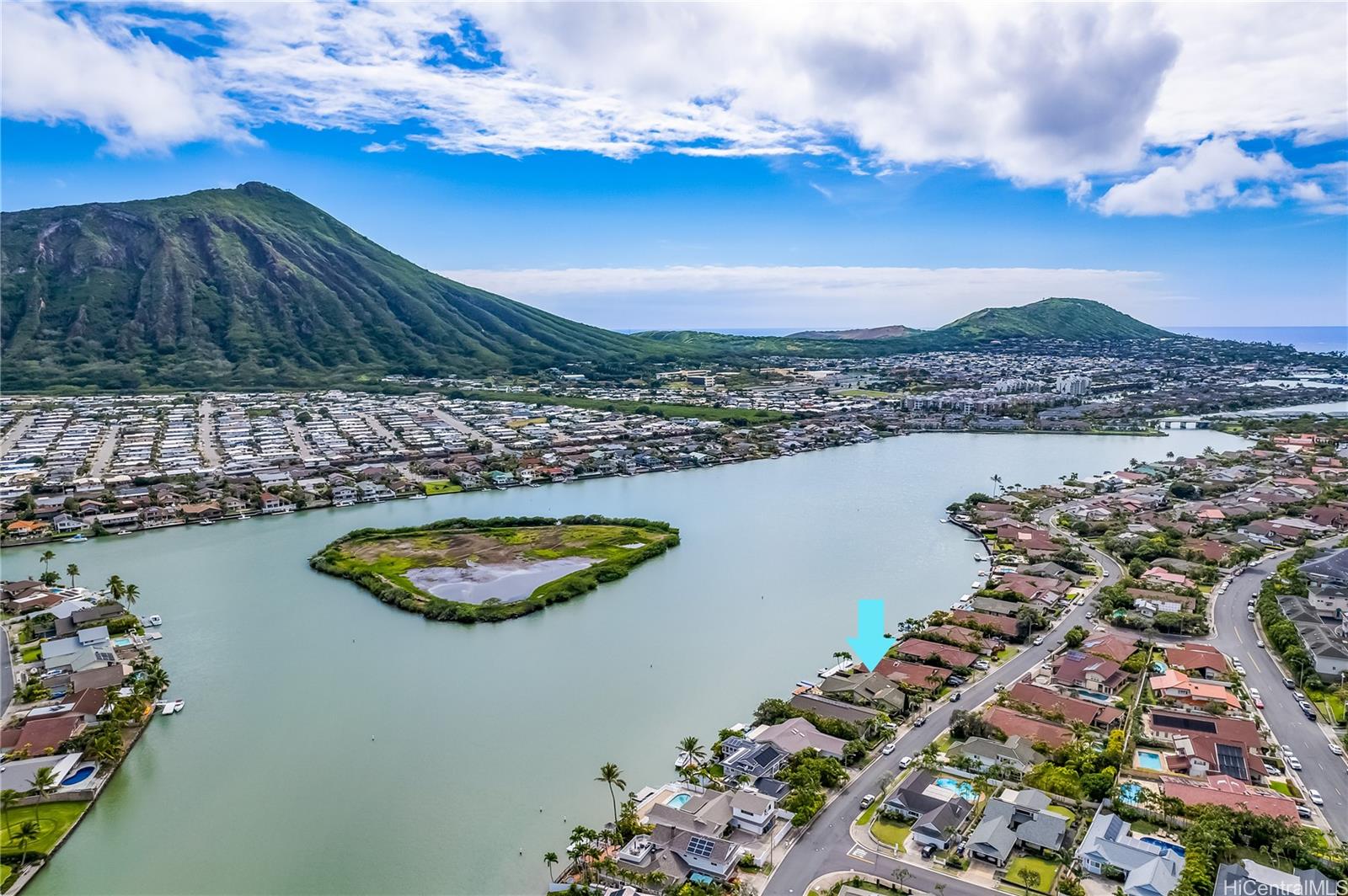 7327 Makaa Street Honolulu HI 96825 sold on 03012023