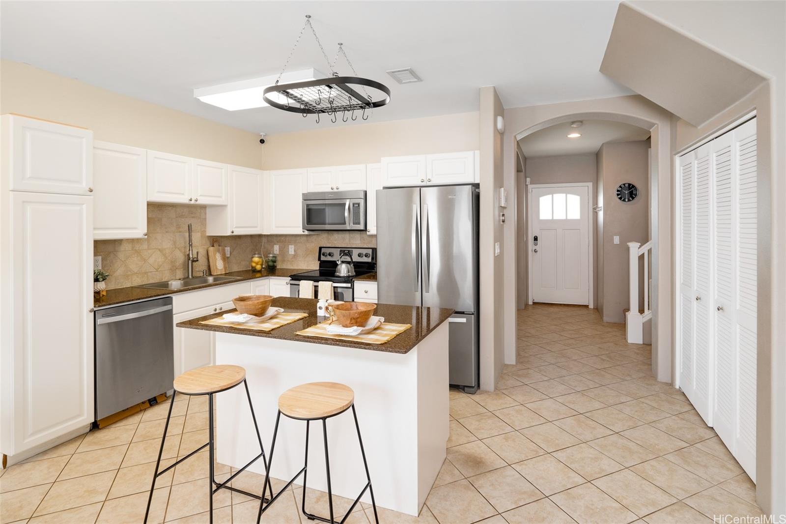 91-1040 Kaileolea Drive  Unit DD3