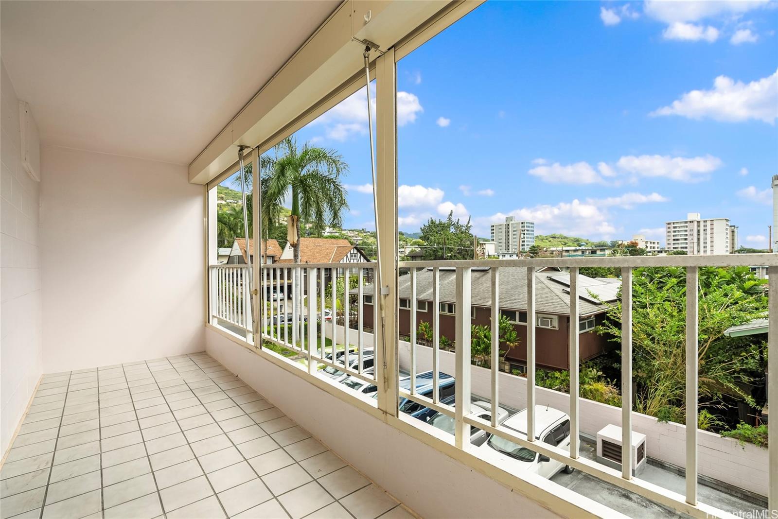1419 Dominis Street  Unit 203