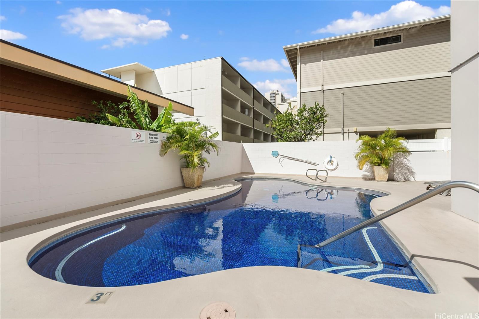 1419 Dominis Street  Unit 203
