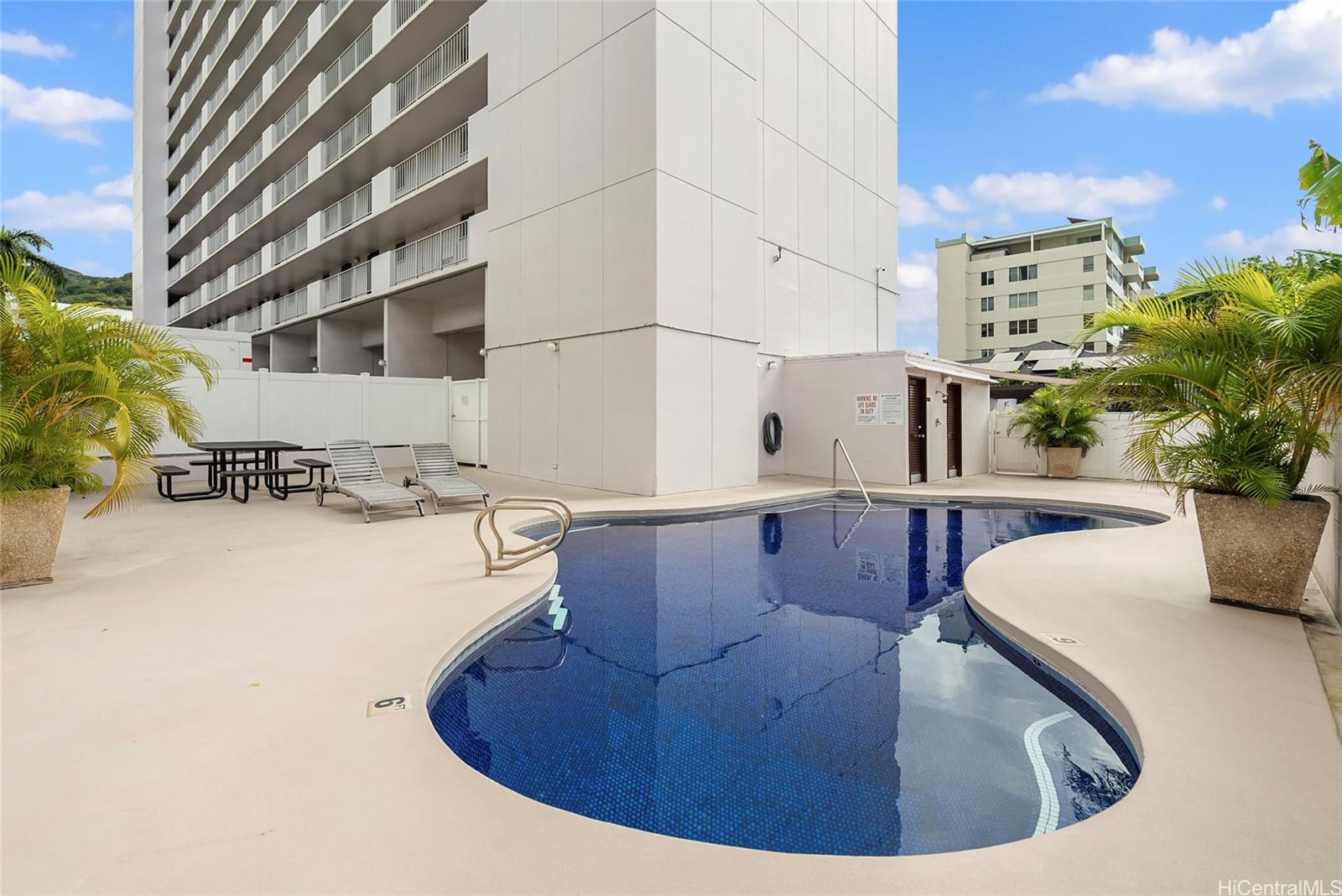 1419 Dominis Street  Unit 203