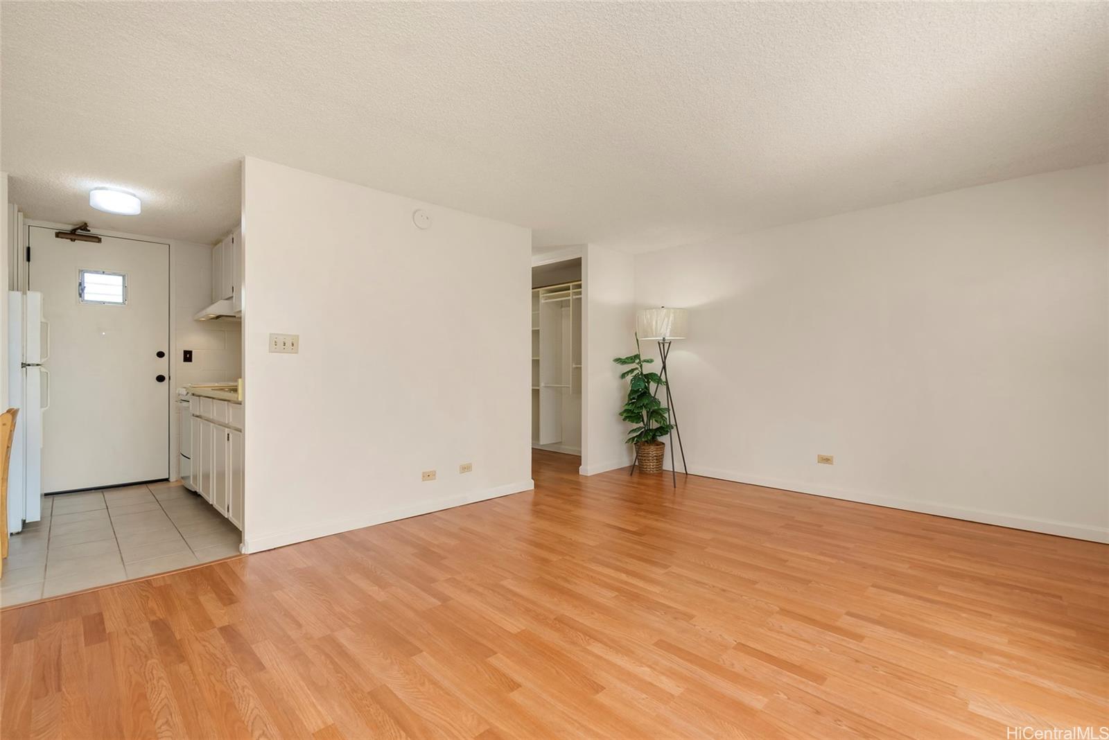 1419 Dominis Street  Unit 203