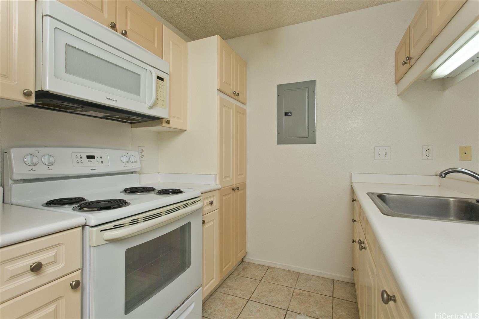 91-1212 Kaneana Street  Unit 10A