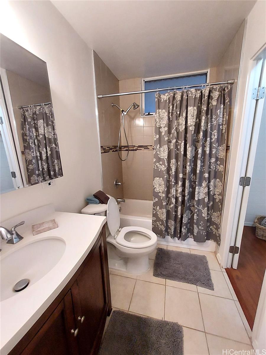95-061 Waikalani Drive  Unit D706
