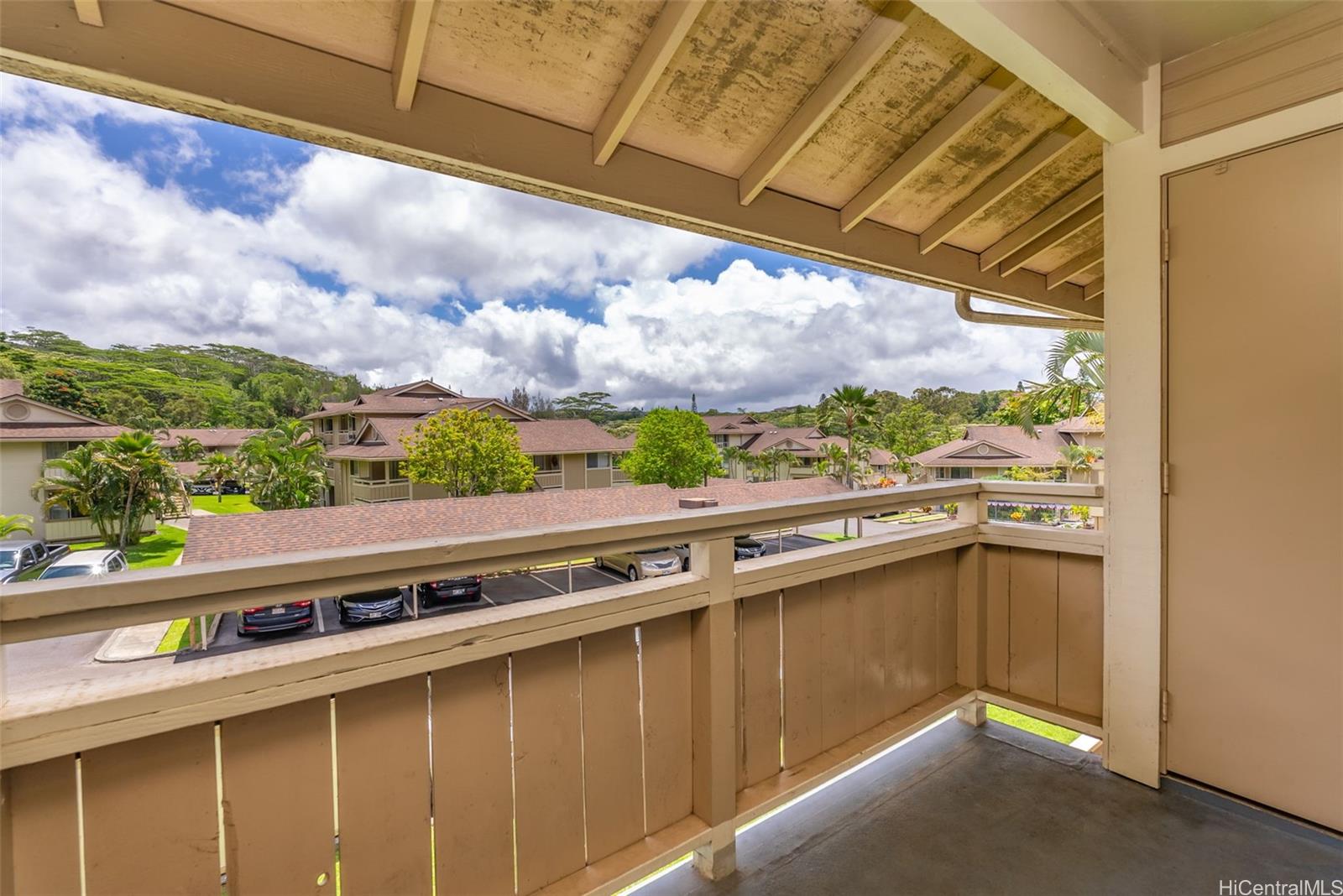 95-510 Wikao Street  Unit L204