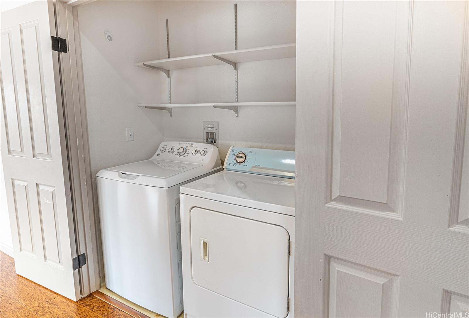 95-1501 Ainamakua Drive  Unit 19