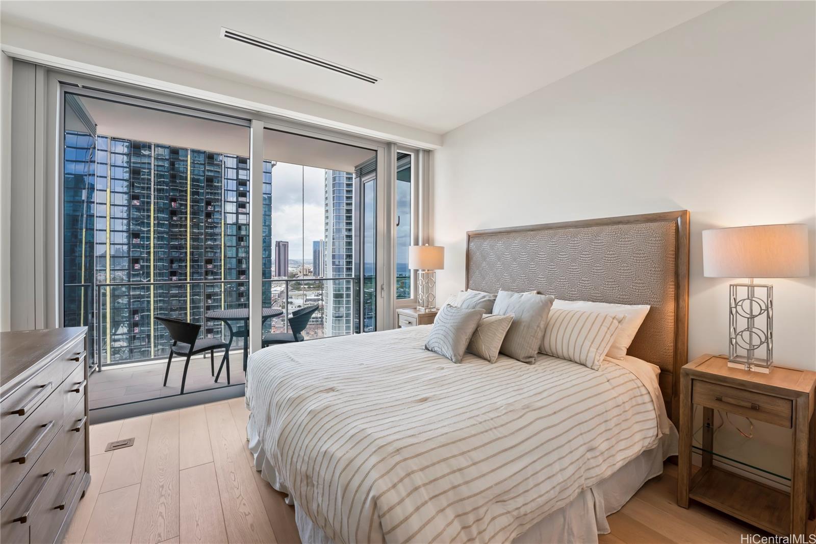 1118 Ala Moana Boulevard  Unit 2003