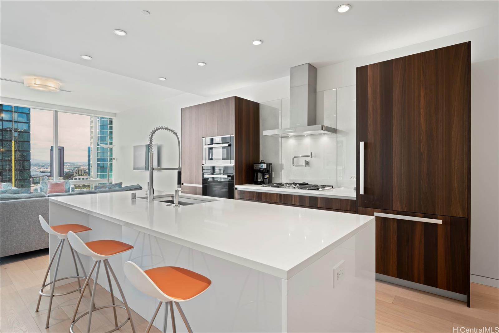 1118 Ala Moana Boulevard  Unit 2003