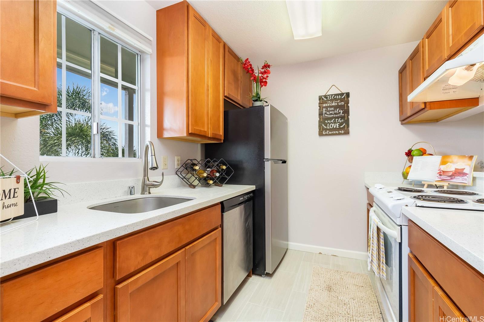 94-1467 Waipio Uka Street  Unit T204