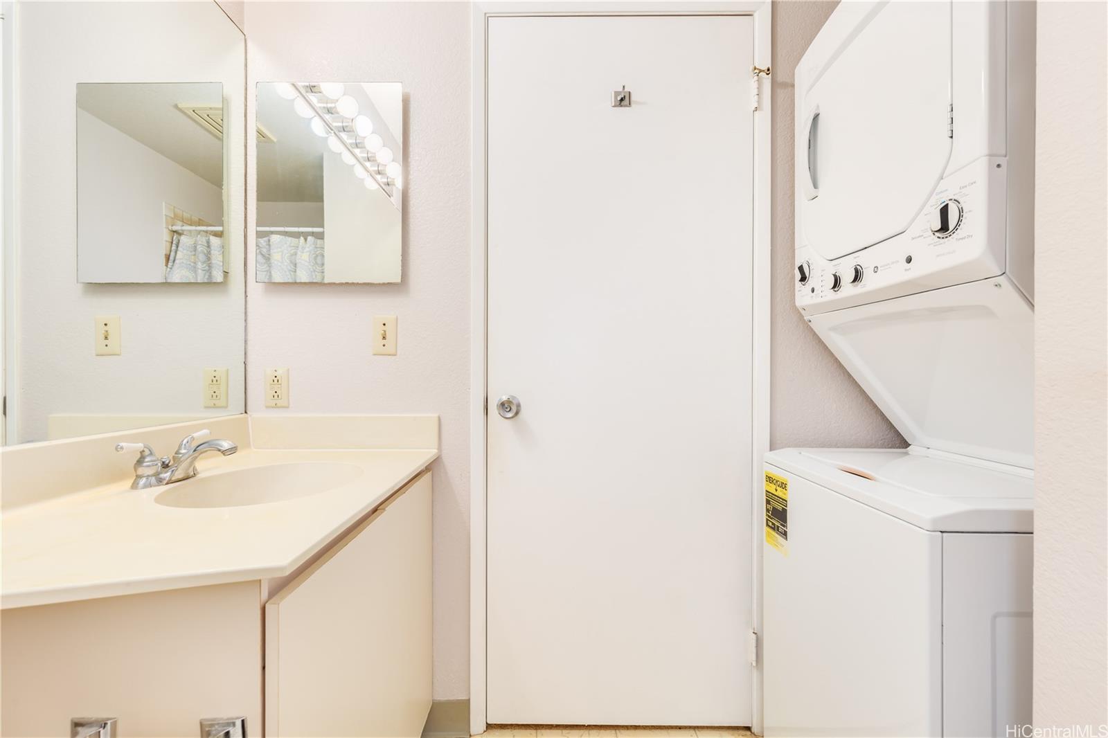 94-1467 Waipio Uka Street  Unit T204
