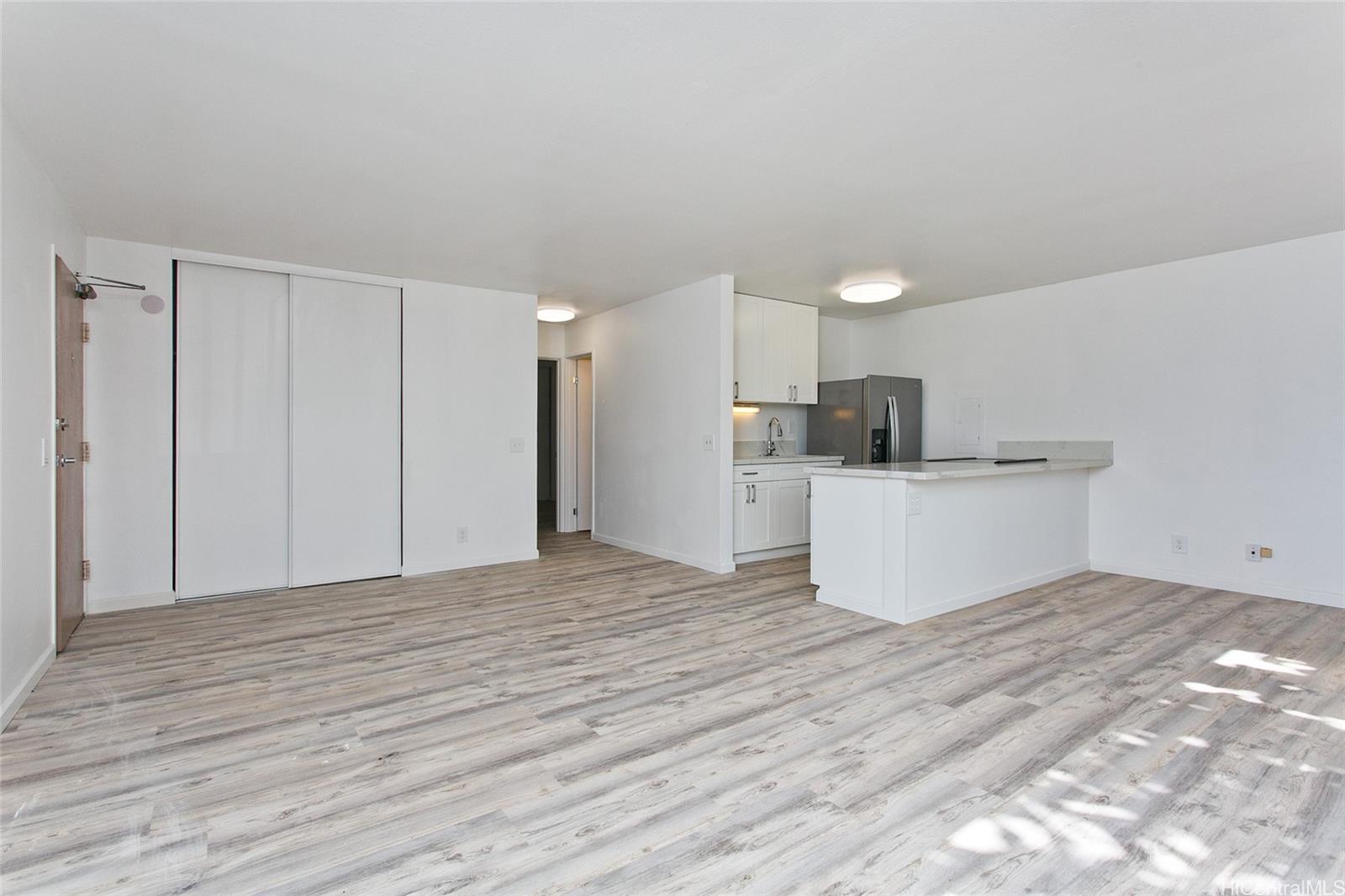 84-707 Kiana Place  Unit 107B