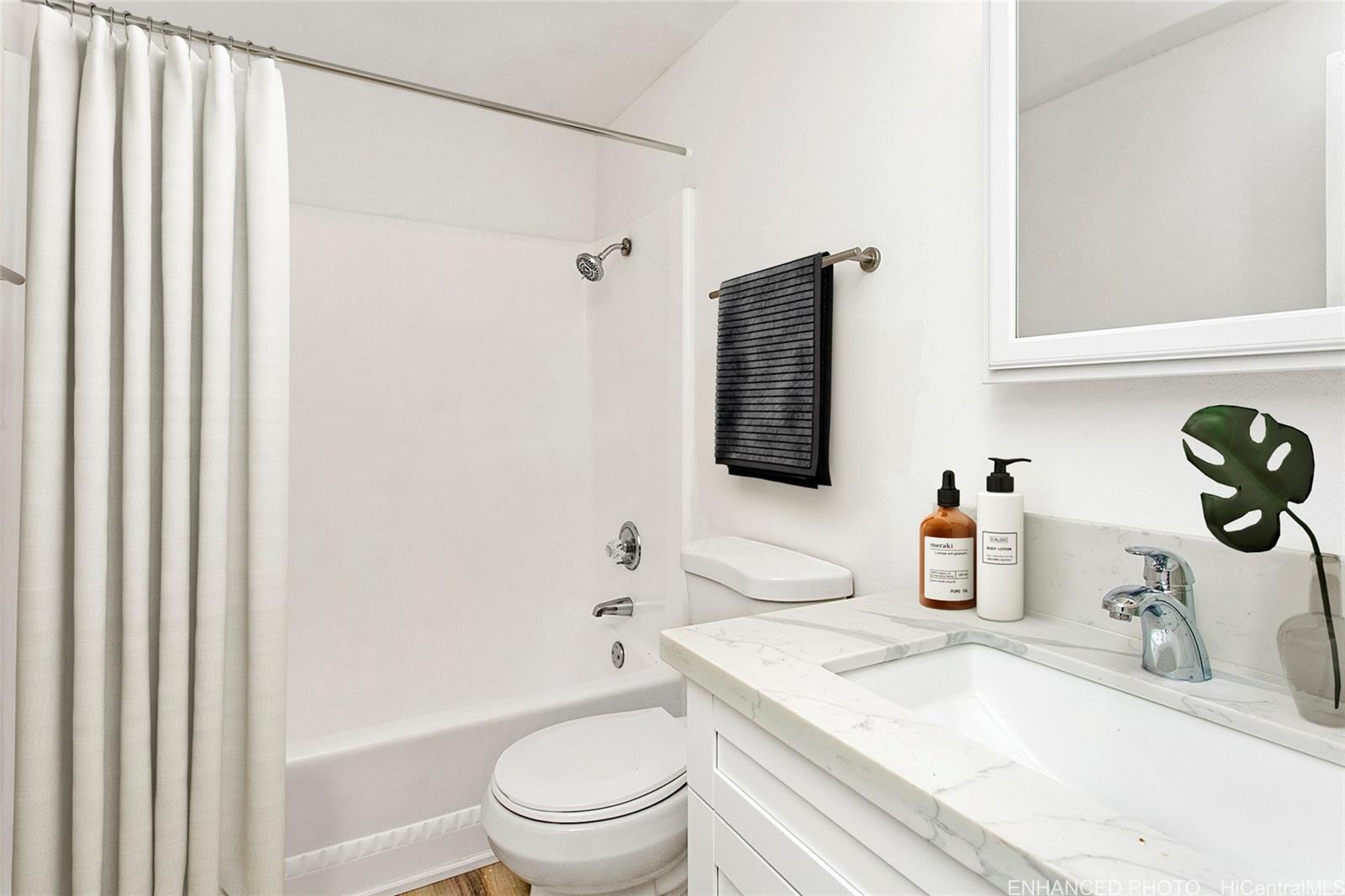 84-707 Kiana Place  Unit 107B