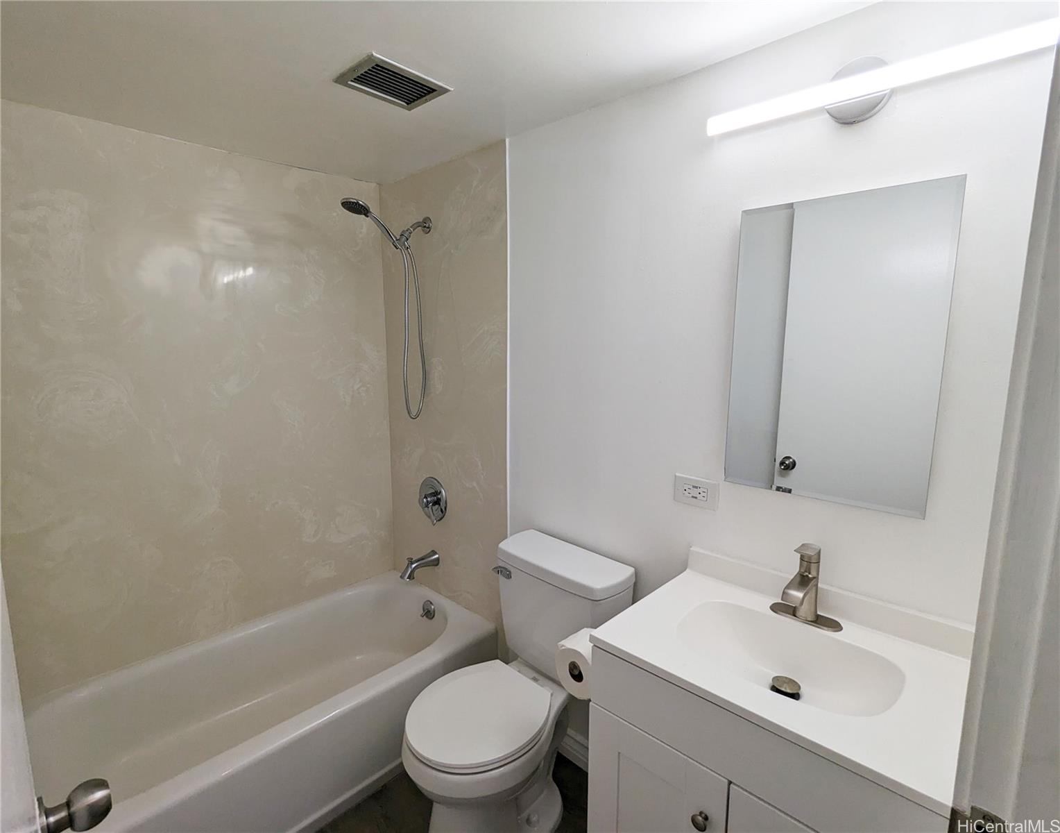 1260 Richard Lane  Unit 614