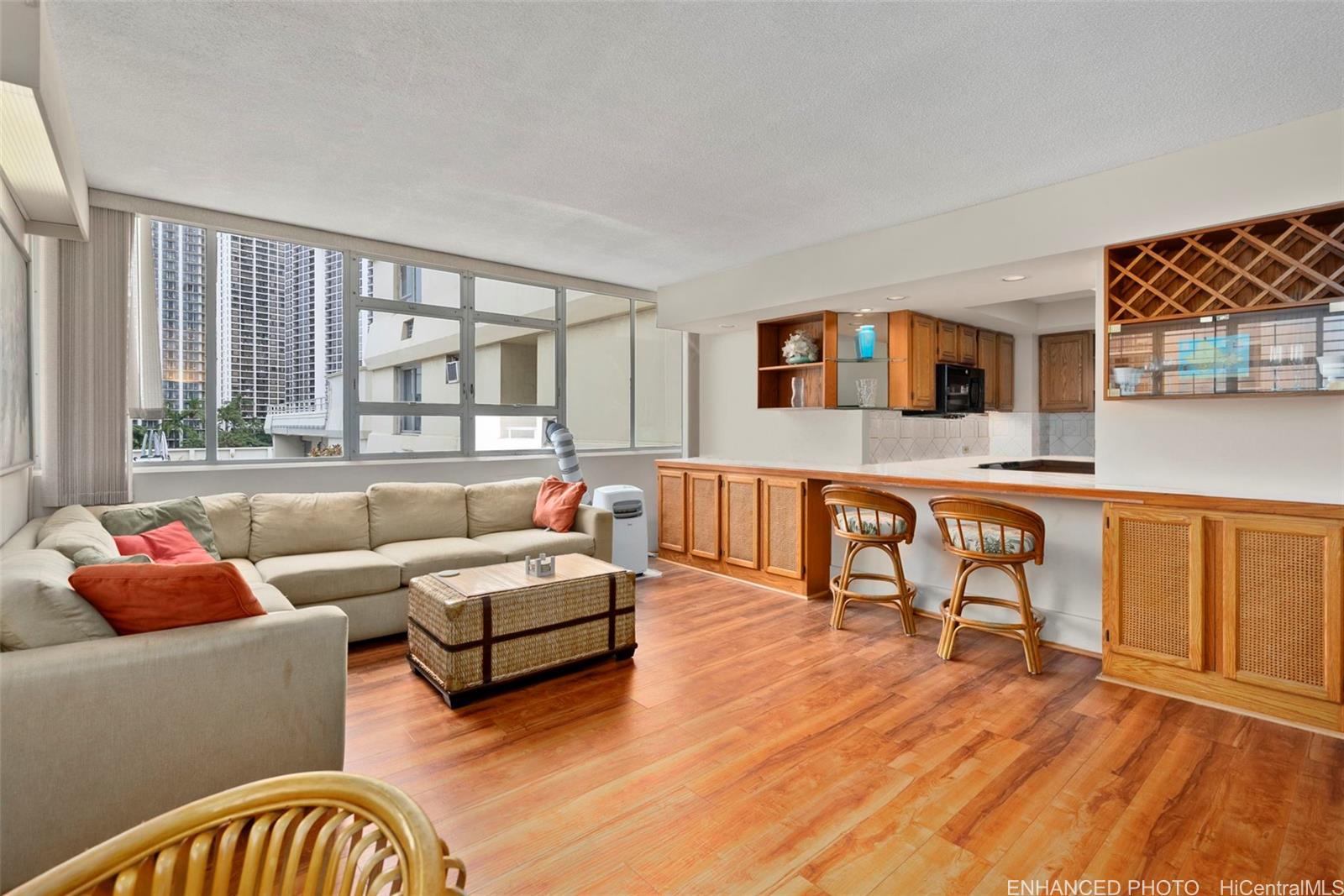 2500 Kalakaua Avenue  Unit 503