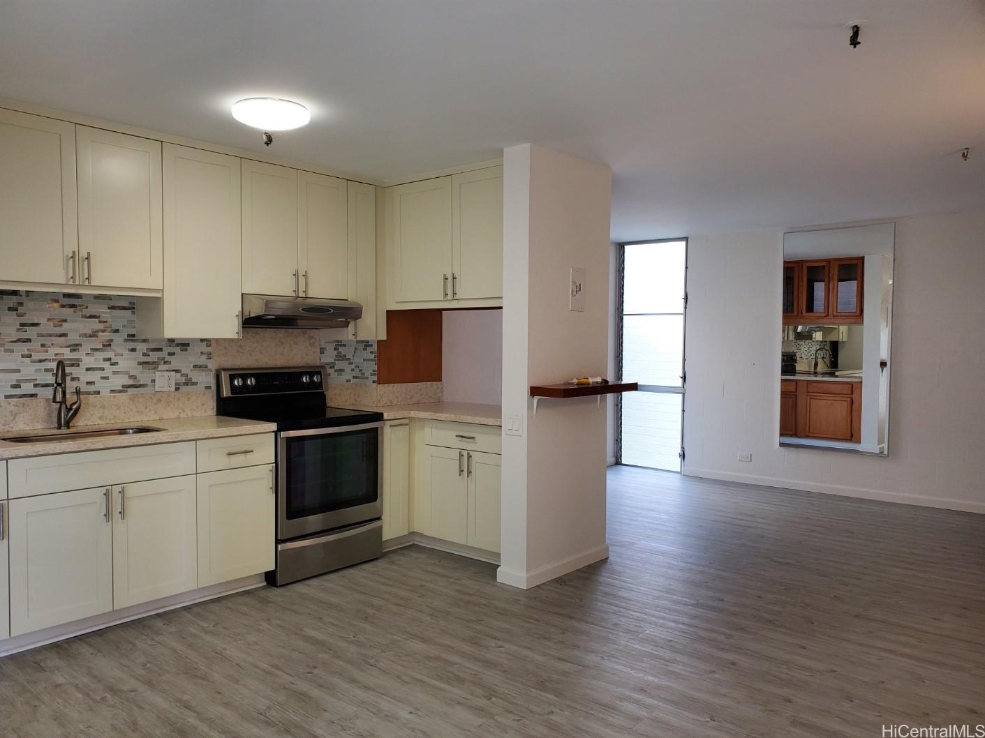 1226 Alexander Street  Unit 604