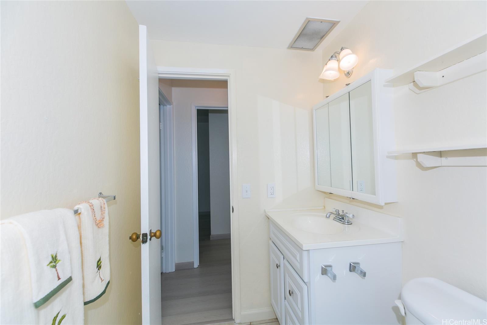 84-757 Kiana Place  Unit 6/21A
