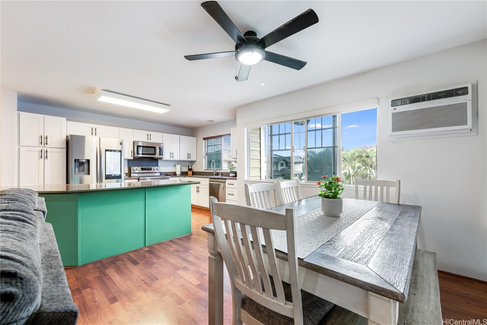 91-1179 Kaiau Avenue  Unit 803