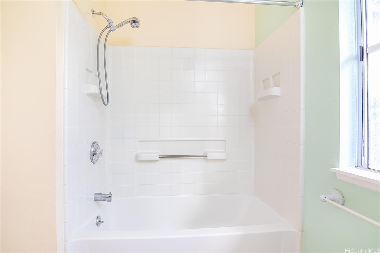 95-1071 Kaapeha Street  Unit 98