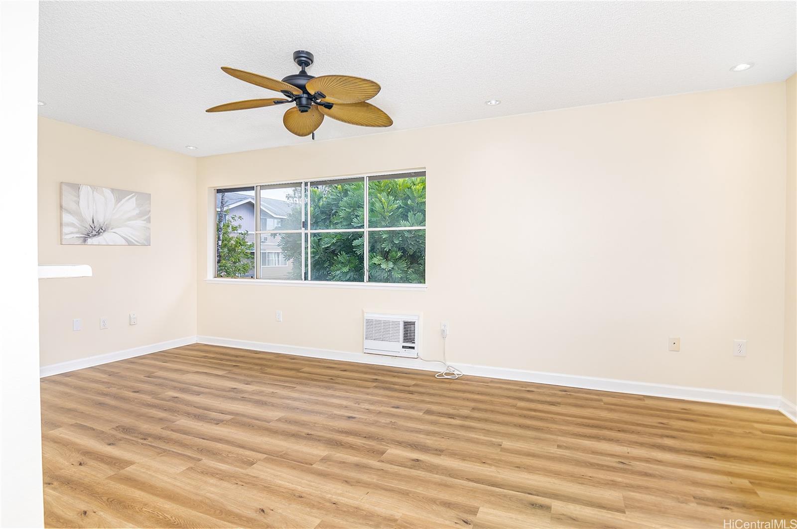 95-1071 Kaapeha Street  Unit 98