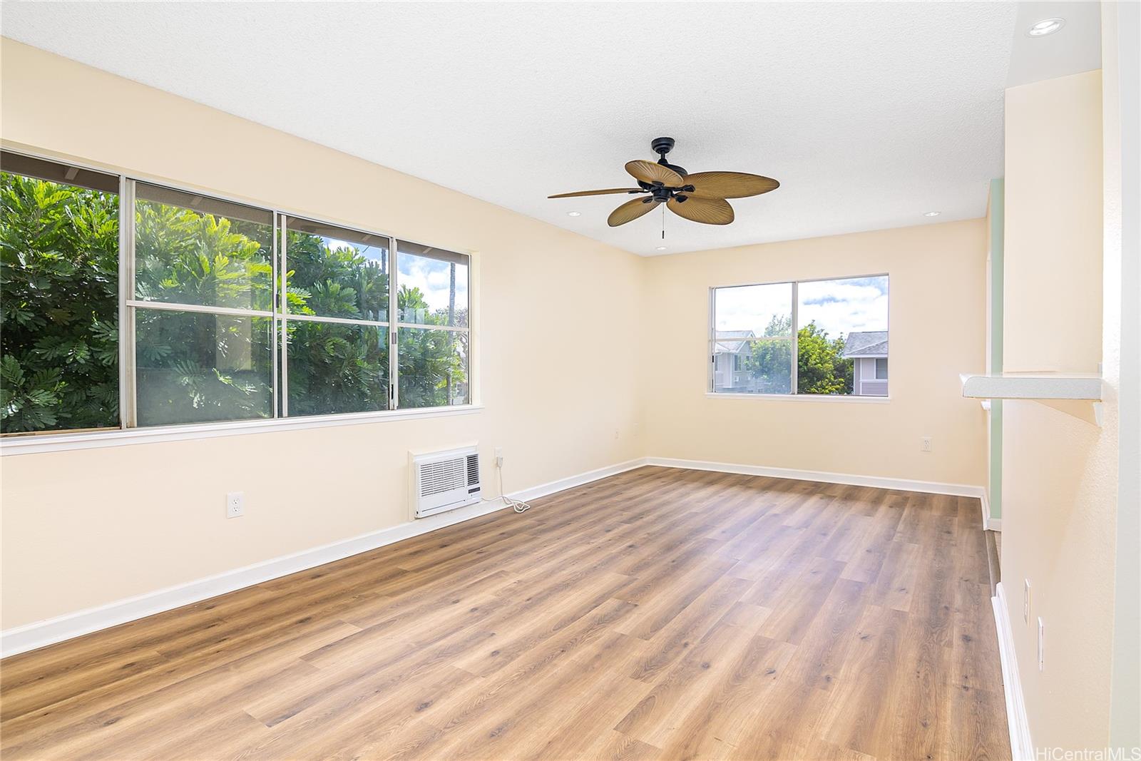 95-1071 Kaapeha Street  Unit 98
