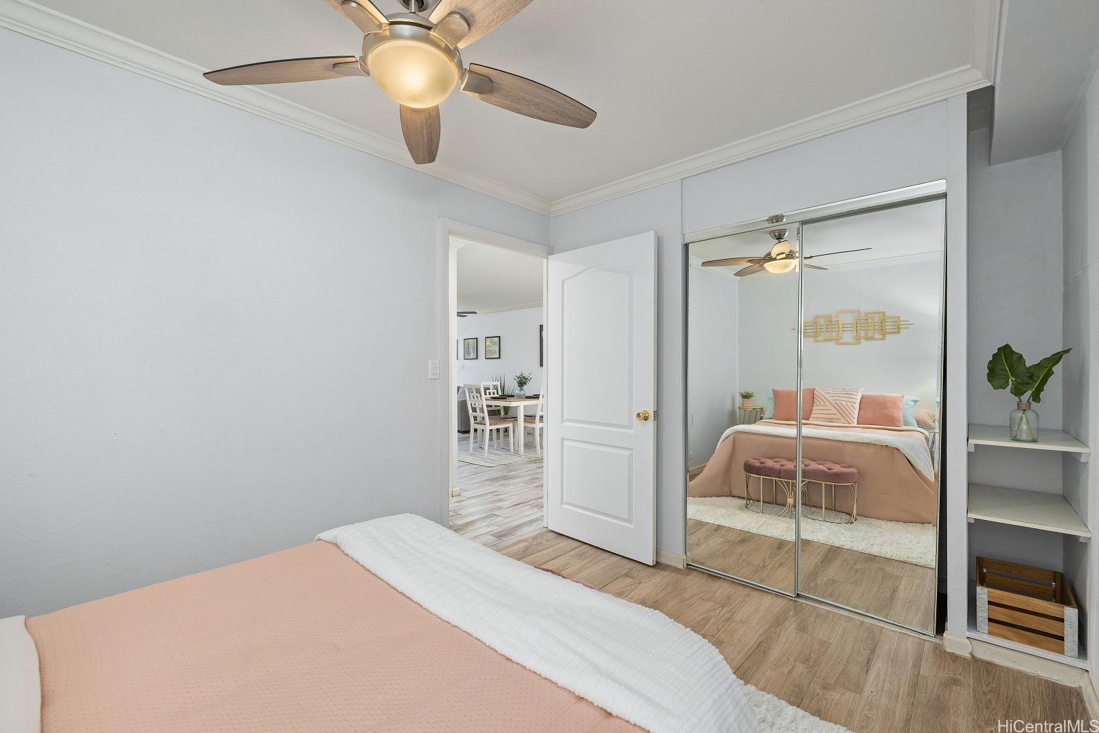 1423 Emerson Street  Unit 111