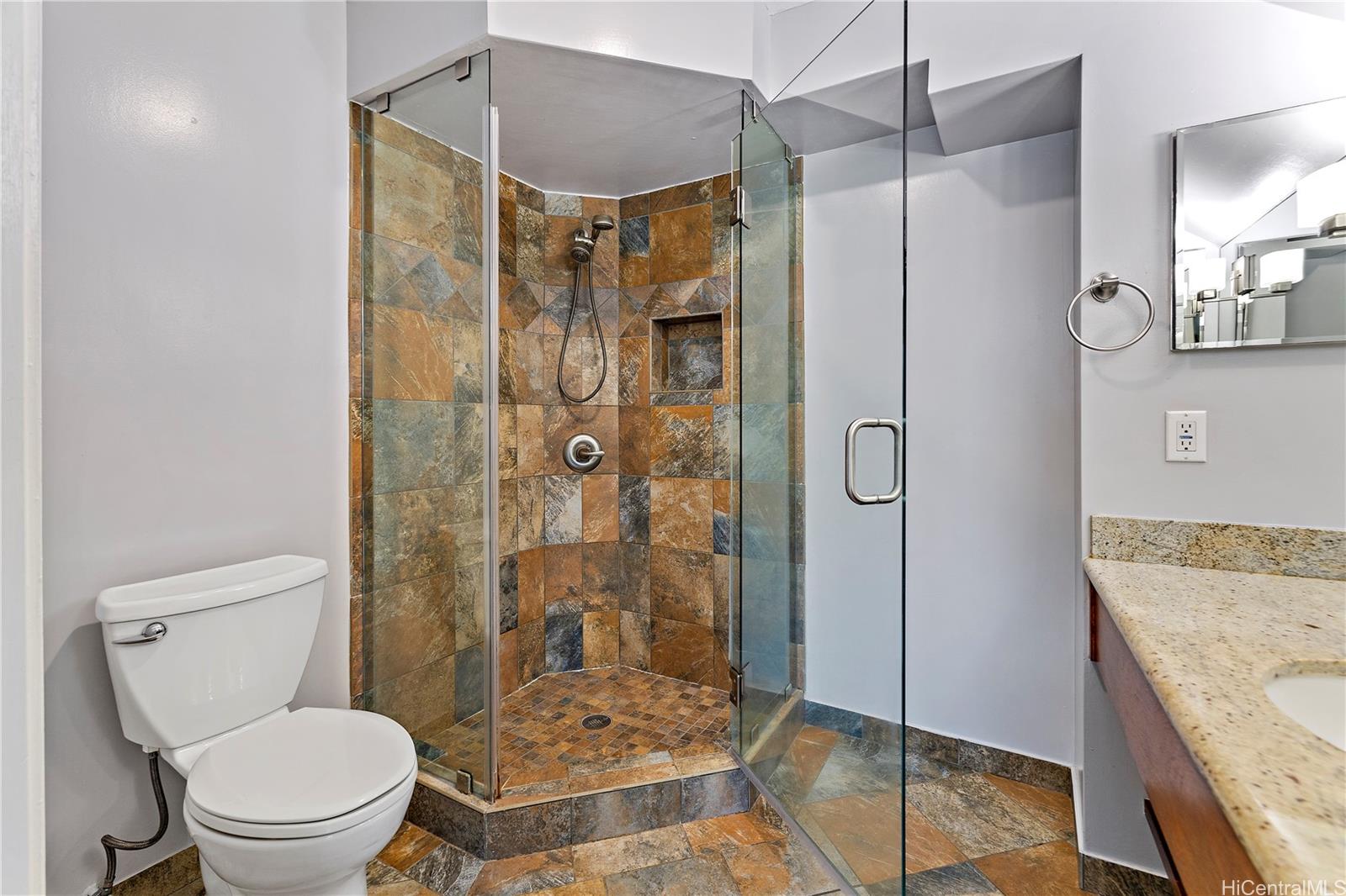 46-010 Aliikane Place  Unit 212