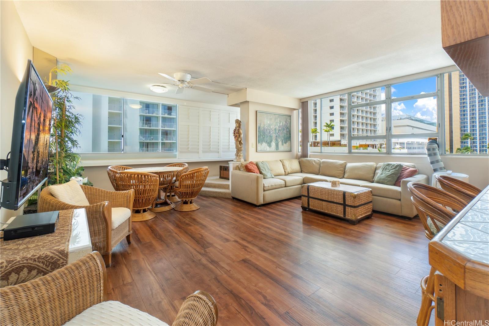 2500 Kalakaua Avenue  Unit 503