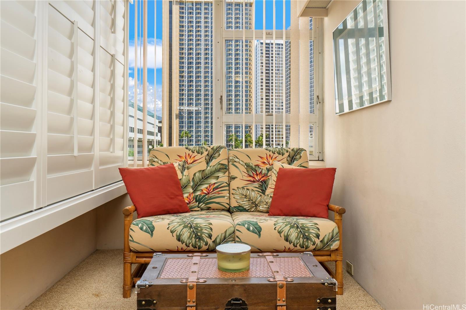 2500 Kalakaua Avenue  Unit 503