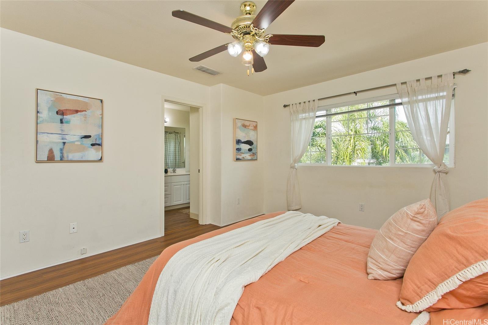 91-2093 Kaioli Street  Unit 1702