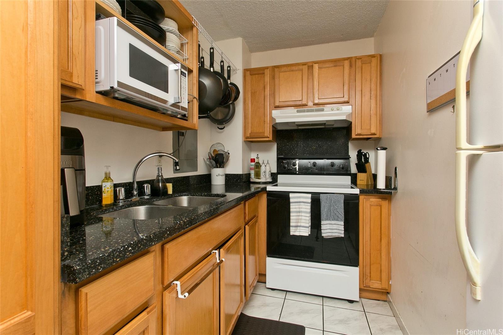 2847 Waialae Avenue  Unit 504