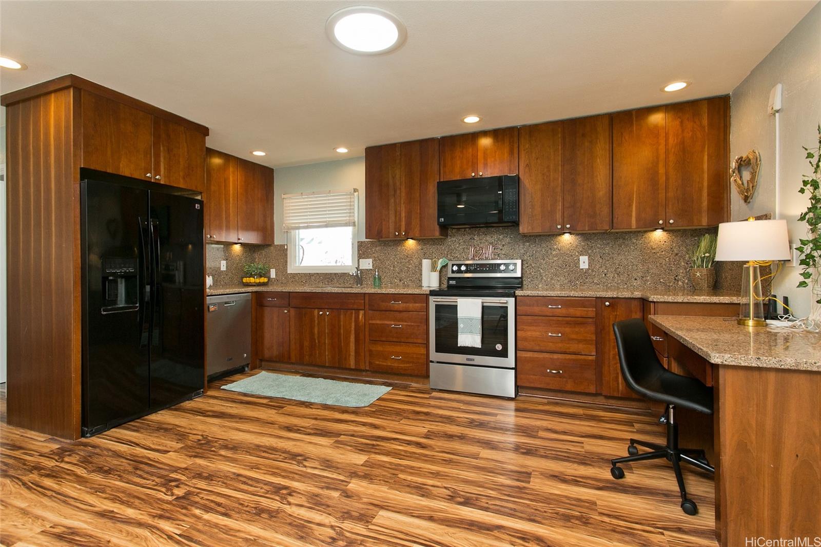 340 Manono Street  Unit 2