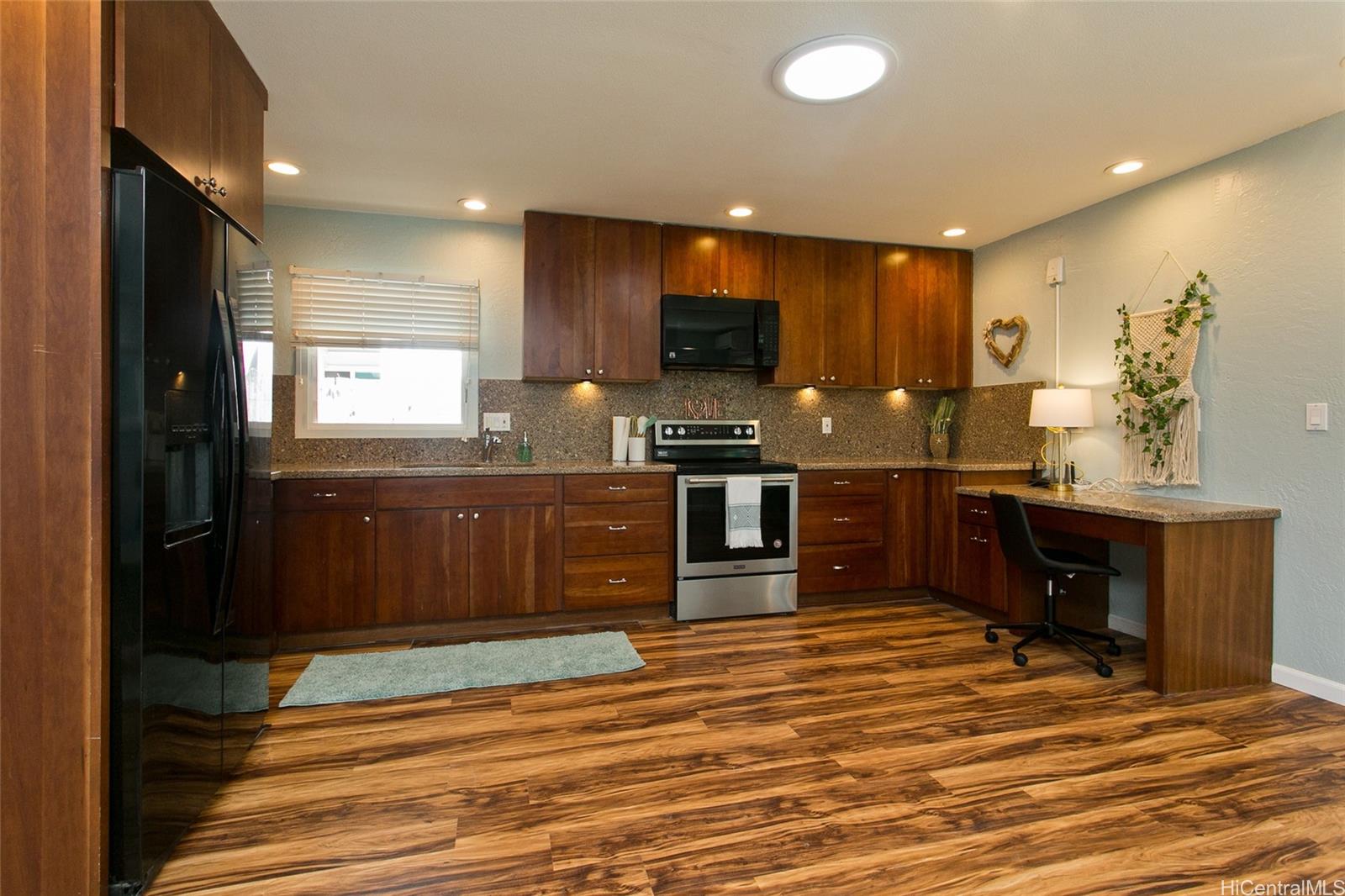340 Manono Street  Unit 2