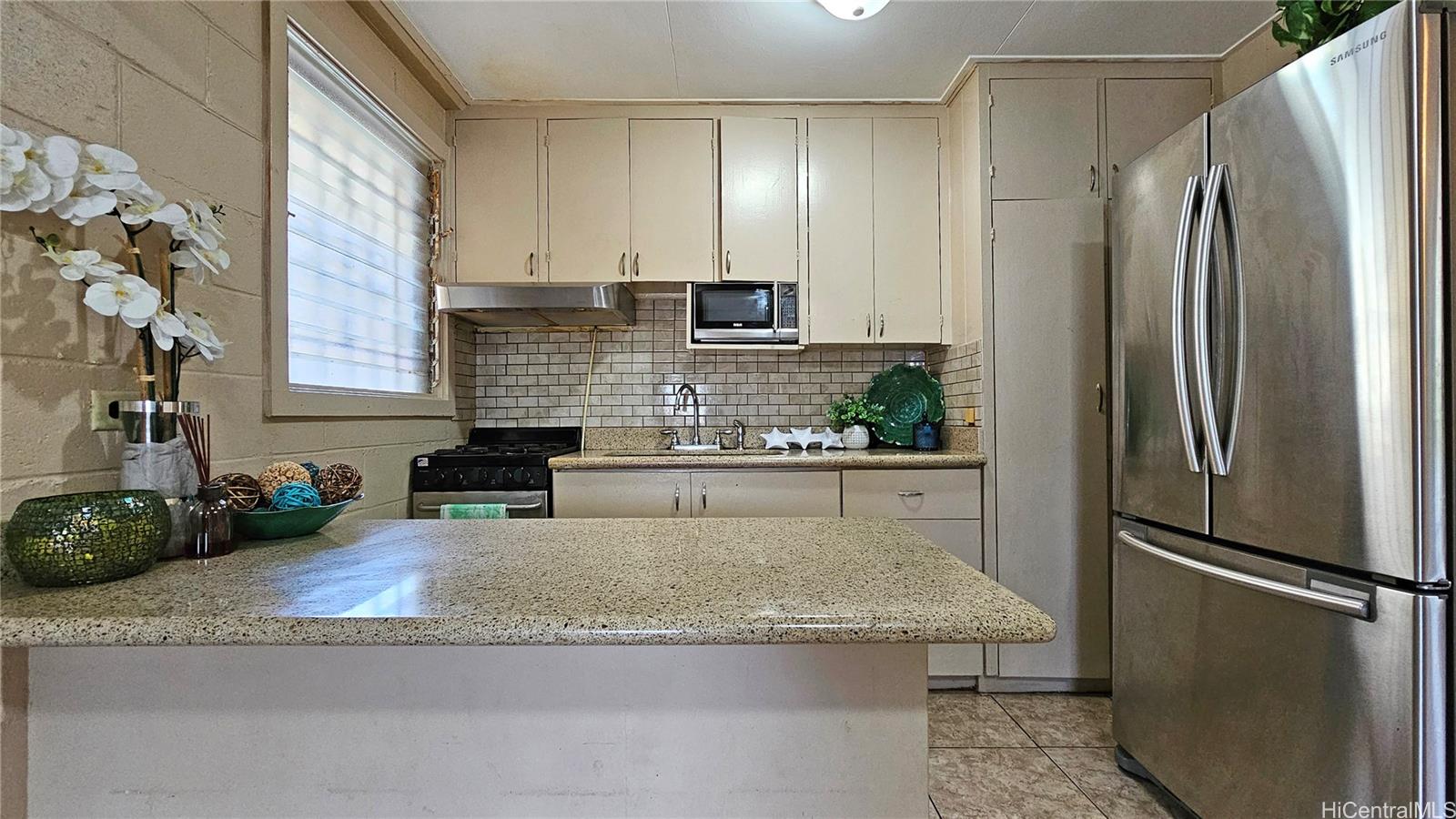 2765 Kapiolani Boulevard  Unit 107