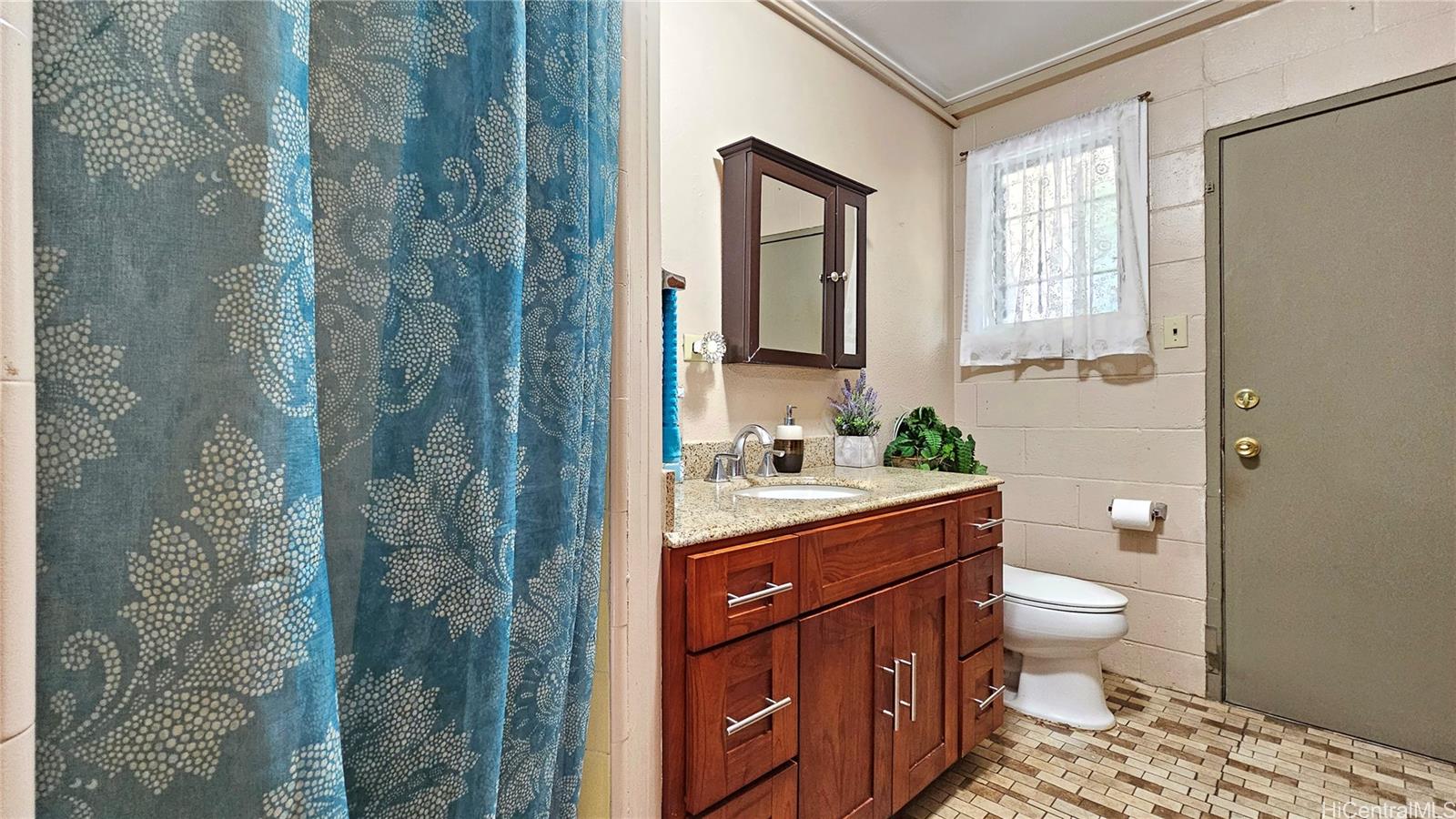 2765 Kapiolani Boulevard  Unit 107