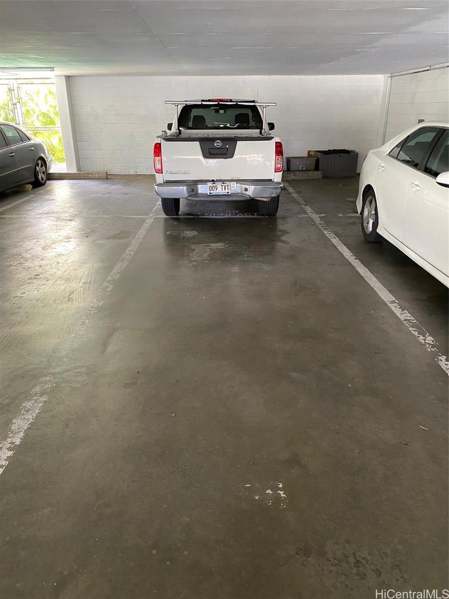 Photo 23 of 25