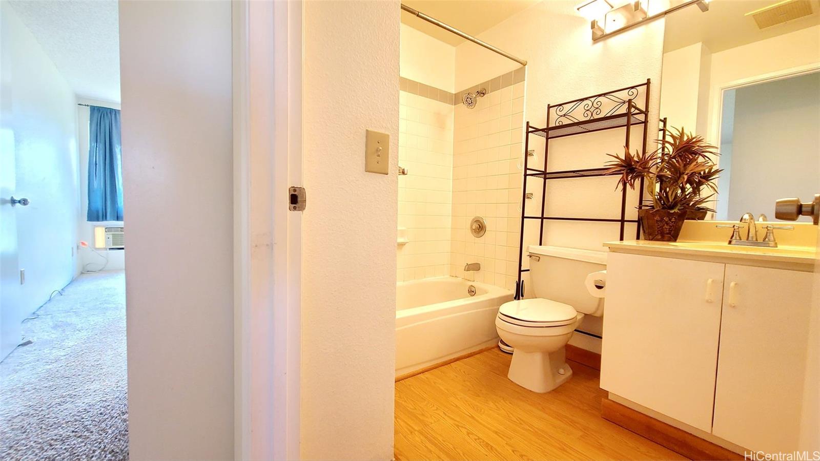 94-203 Paioa Place  Unit P202