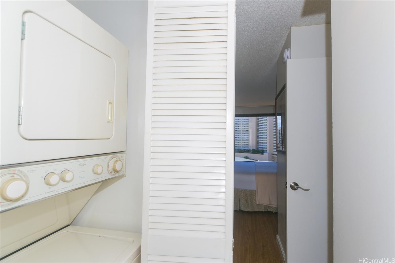 1778 Ala Moana Boulevard  Unit 1207