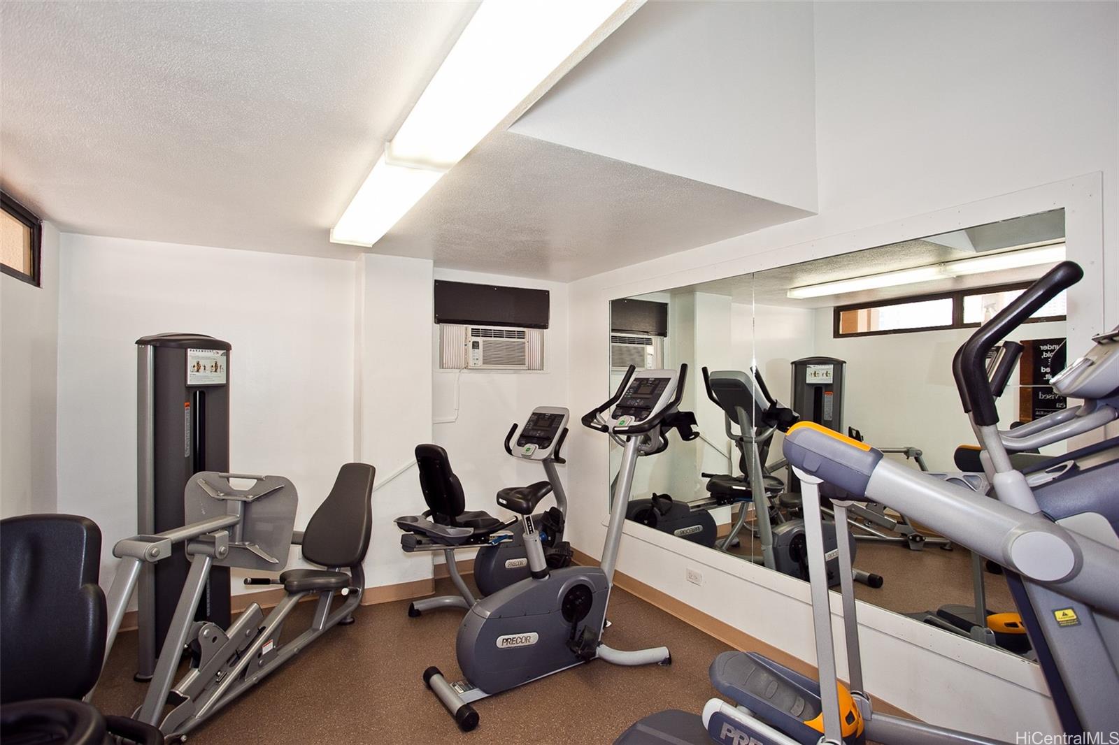 1778 Ala Moana Boulevard  Unit 1207