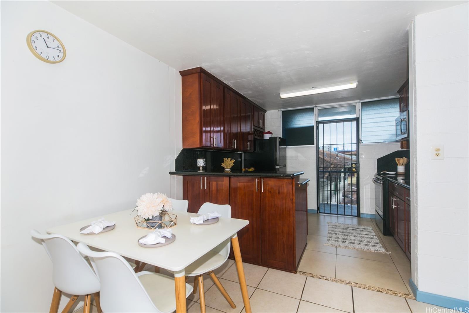 1119 Kokea Street  Unit C201