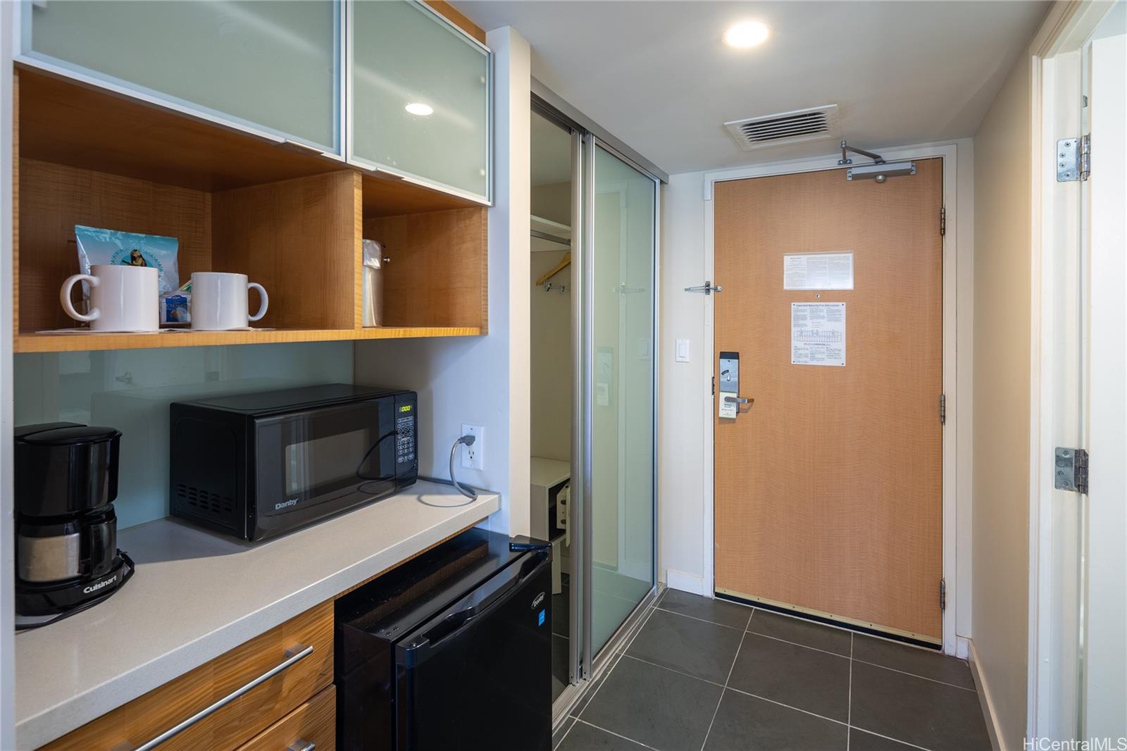410 Atkinson Drive  Unit 1121