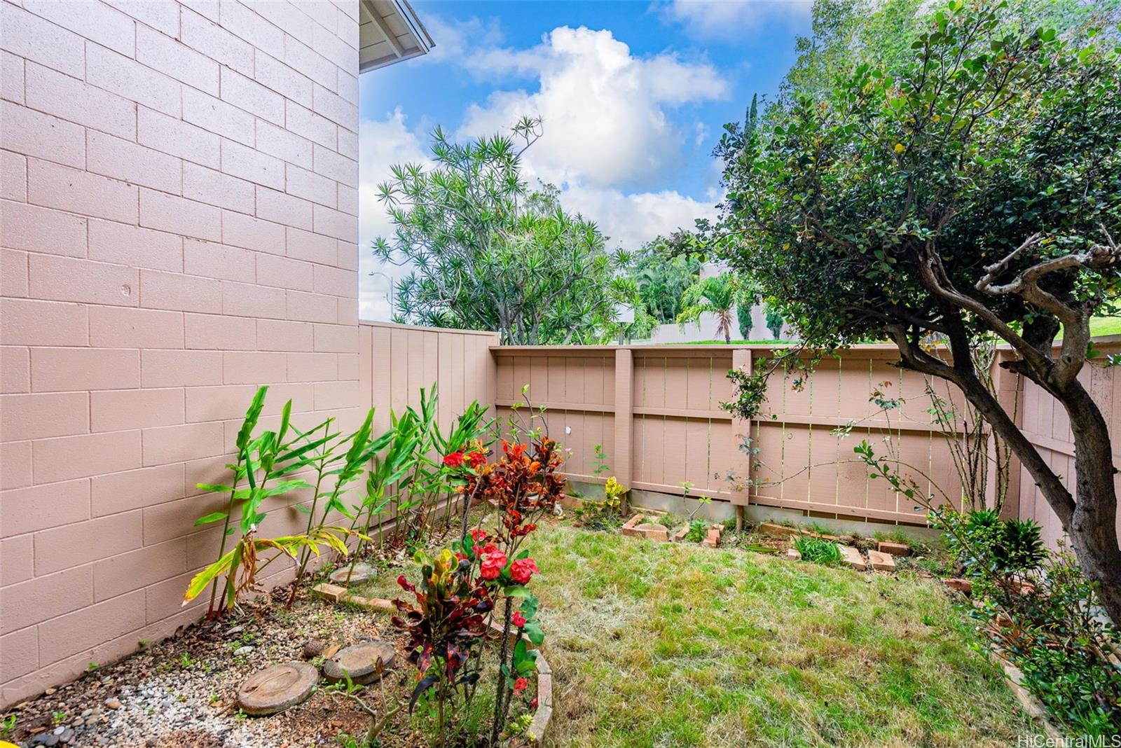 92-731 Makakilo Drive  Unit 6