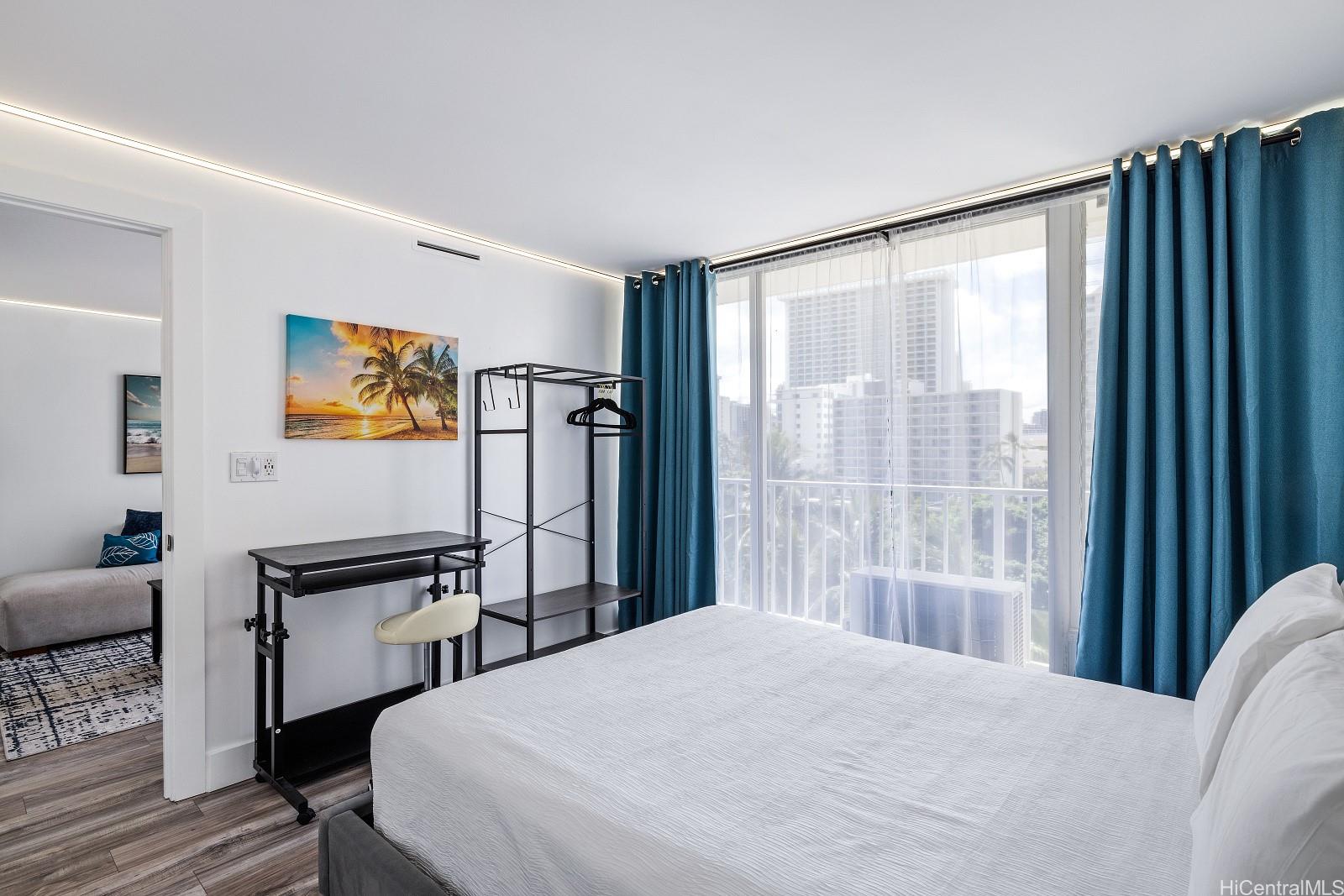 2427 Kuhio Avenue  Unit 804