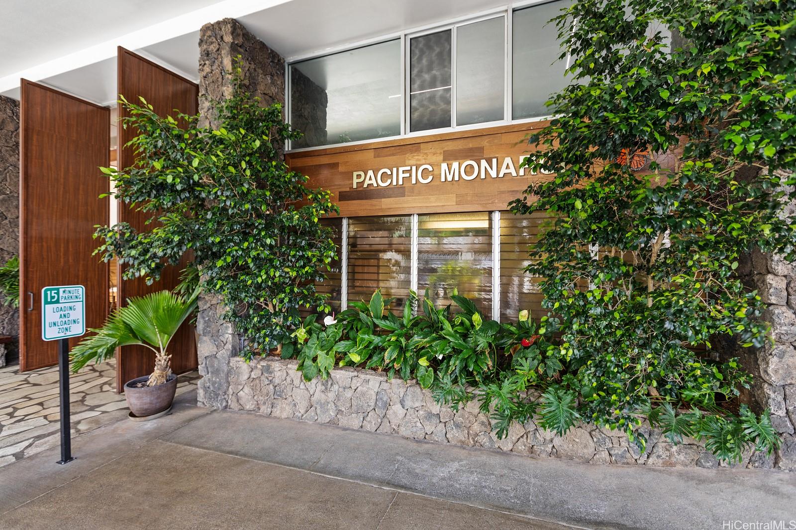 2427 Kuhio Avenue  Unit 804
