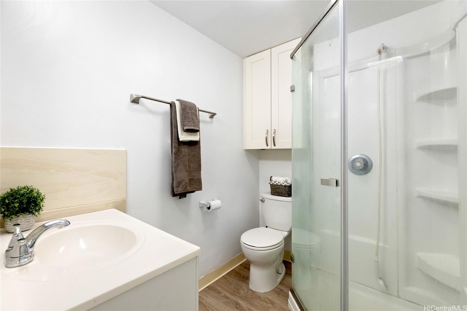 2050 Nuuanu Avenue  Unit DH106