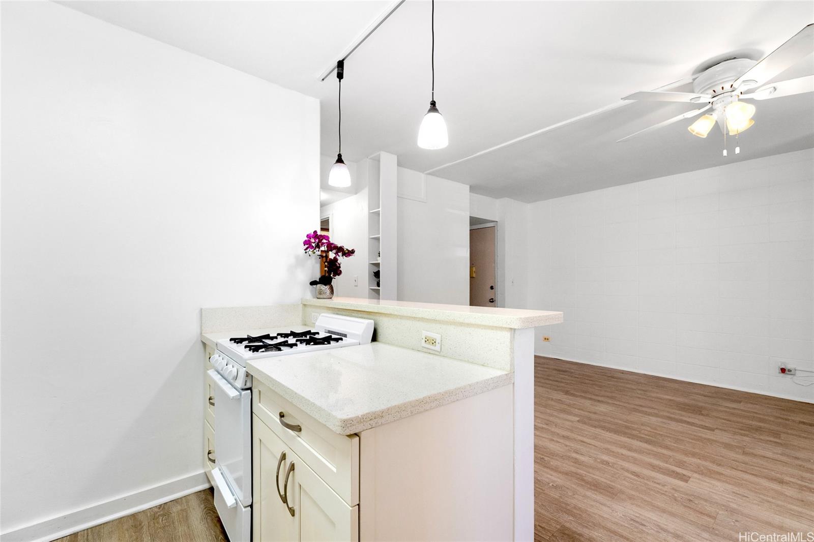 2050 Nuuanu Avenue  Unit DH106
