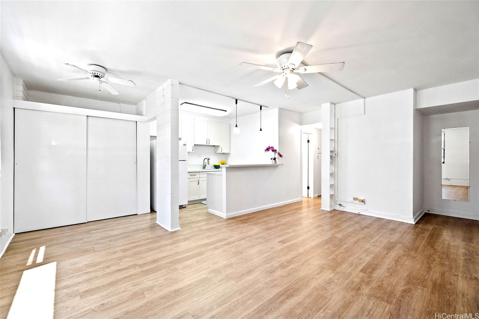 2050 Nuuanu Avenue  Unit DH106