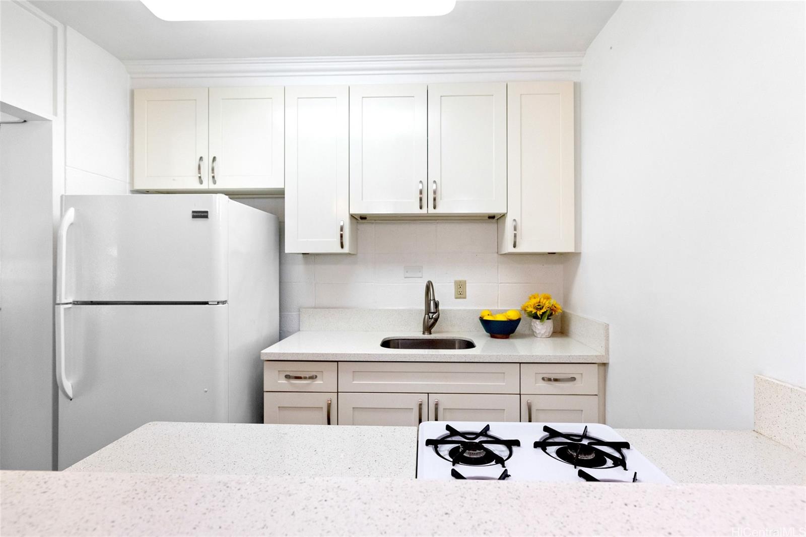 2050 Nuuanu Avenue  Unit DH106